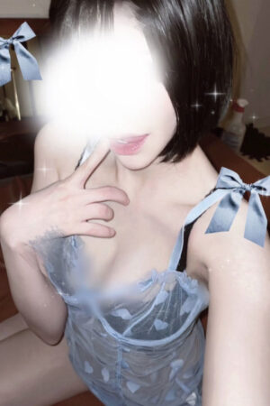 本郷 あいら(21)