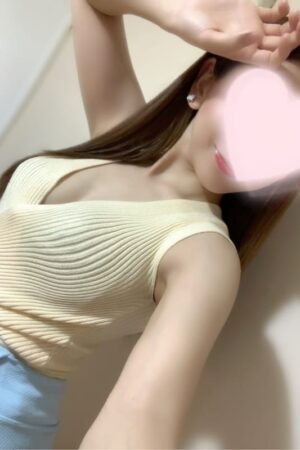 彩音（あやね）(27)