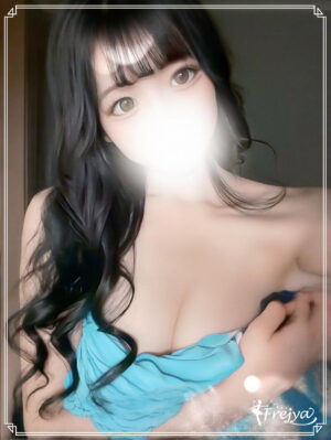 白咲ゆい(19)