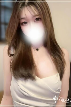 華月くるみ(21)
