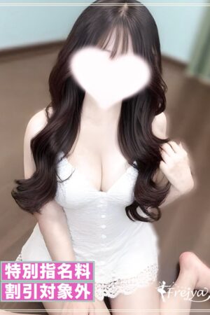 早坂ゆあ（22）
