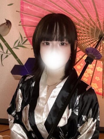月（るな）1枚目