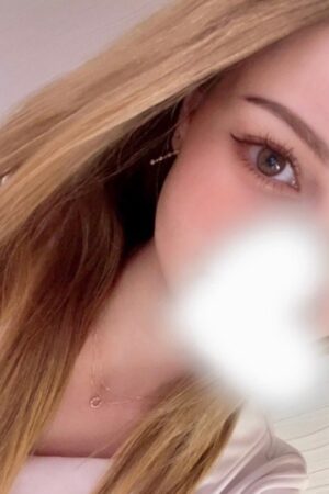 恵梨（エリ）Rランク(26)