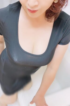 愛川(52)
