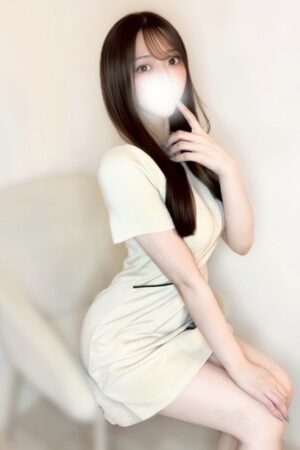 愛沢　リリア (23)