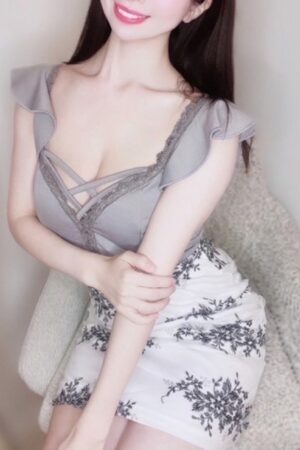 葉月　らん (28)