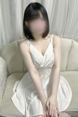 夜乃　めあ(21)【大阪高級メンズエステ月のうたげ大阪別邸】