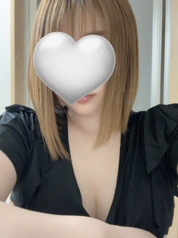なな28歳1枚目