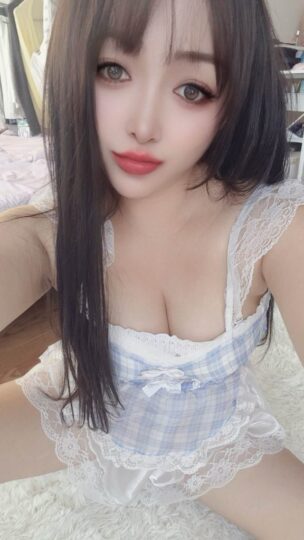 人気NO.1　　新人：ココちゃん1枚目
