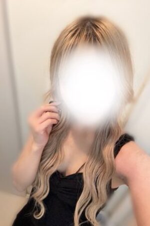 香椎　みあ (23)