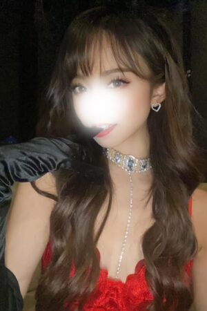 椿えりか