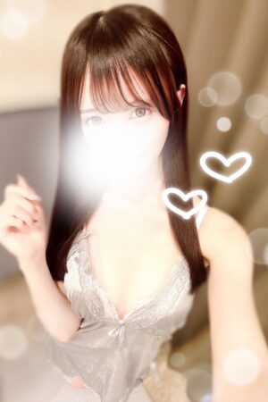 桃沢　ななせ