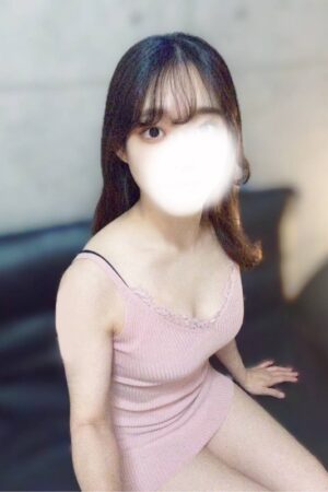 優香（ユウカ）(24)