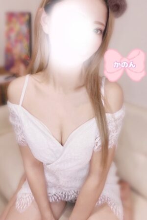 沖田かのん(27)