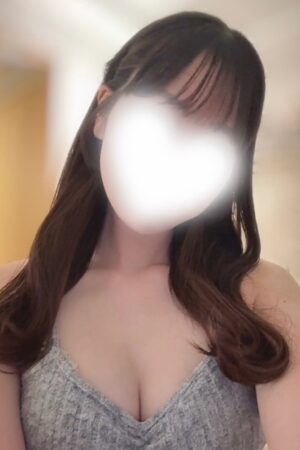 桜田はる(23)