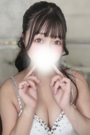 桜庭すず(24)