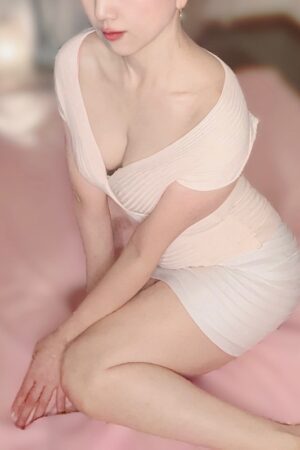 新美(44)