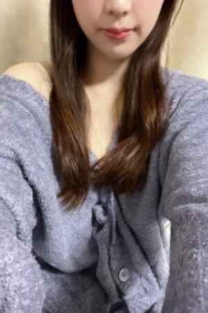 井上みなみ(25)