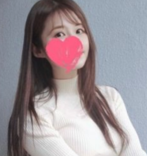 横山かえで　27歳