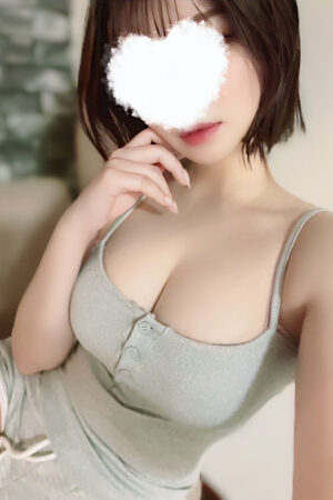 神楽　さな(25)