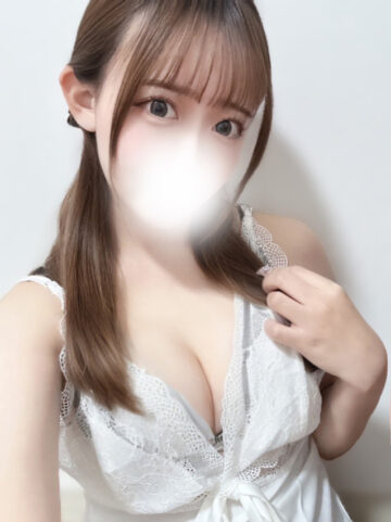 まゆ(21歳)1枚目
