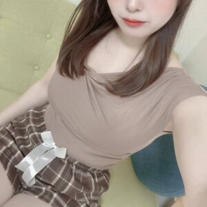 みさ(24)