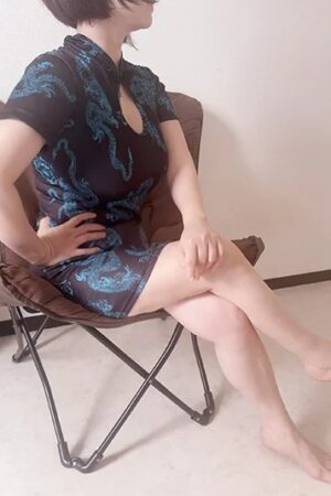 まい(35)