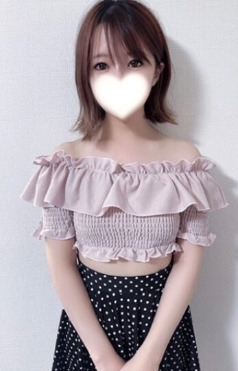 千依(ちい)(23)1枚目