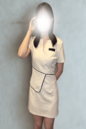 神楽あかね(22)