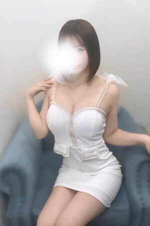 星宮れいか(22)