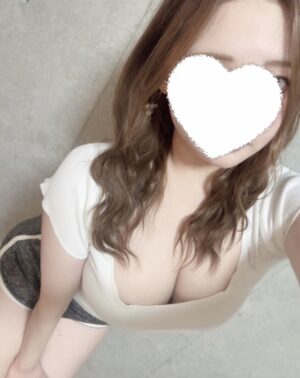 ユイナ(23歳)