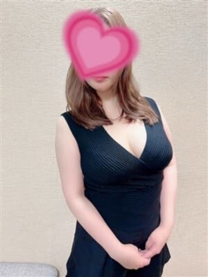 真鍋さん(33)
