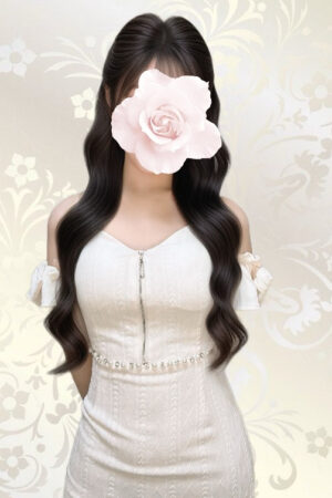 田良島はるな(27)