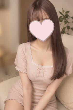 なな (25)