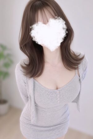 もも（26）